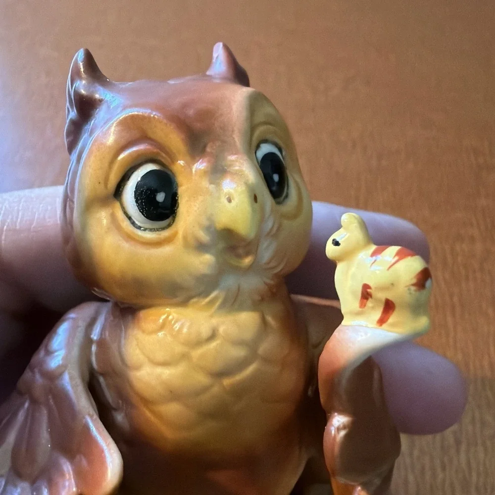 Vtg Hoot Owl Cloverleaf Lane Collection Owl Figurine  By Linda Powell 3.25